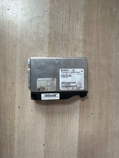 1999-2000 BMW 528i Transmission Control Module 1423505 E39 5 Series 528i 