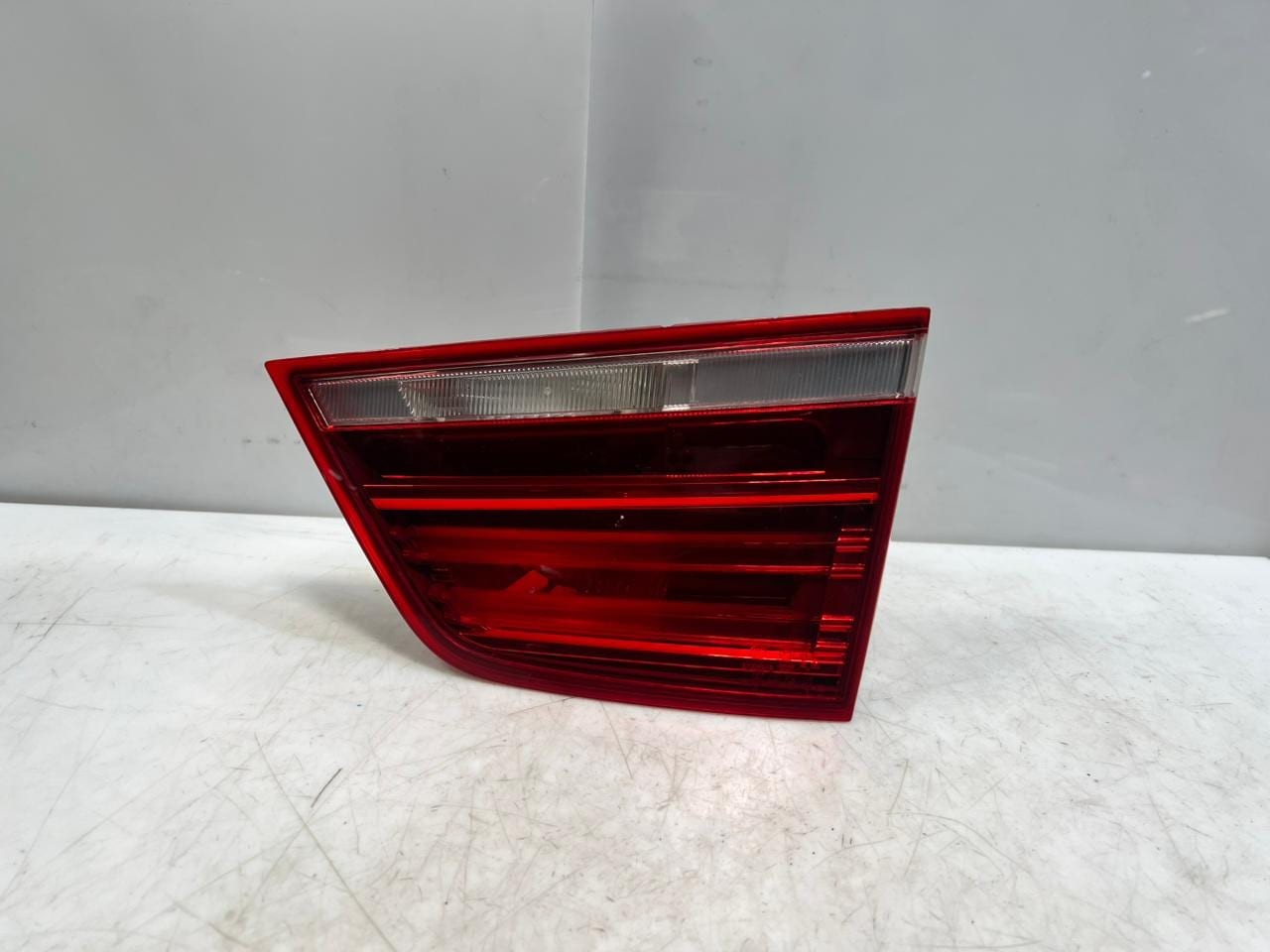 2010-2017 BMW X3 F25 LED LAMP Rear Light Right SIDE TRUNK LID TAILGATE 7217314 