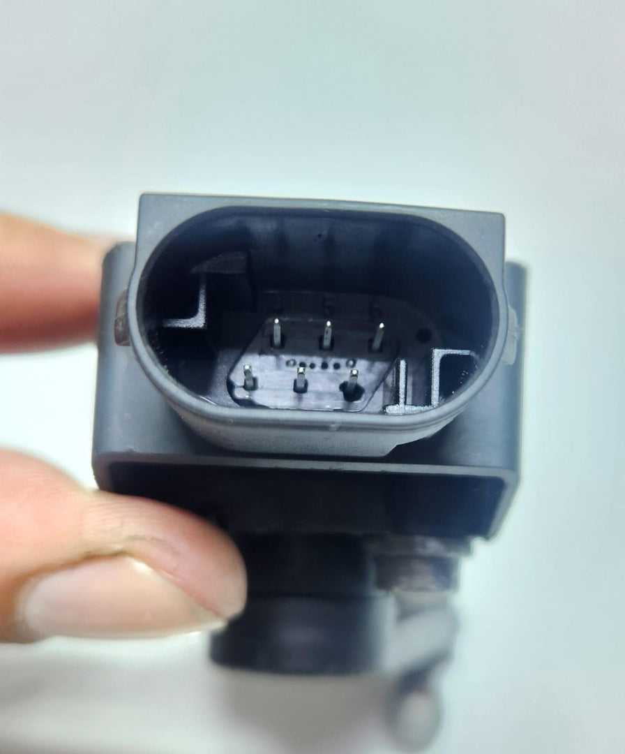 2012-2018 BMW M6 Headlight Level Sensor 6860843 3 Series F30 F31 5 Series F10 