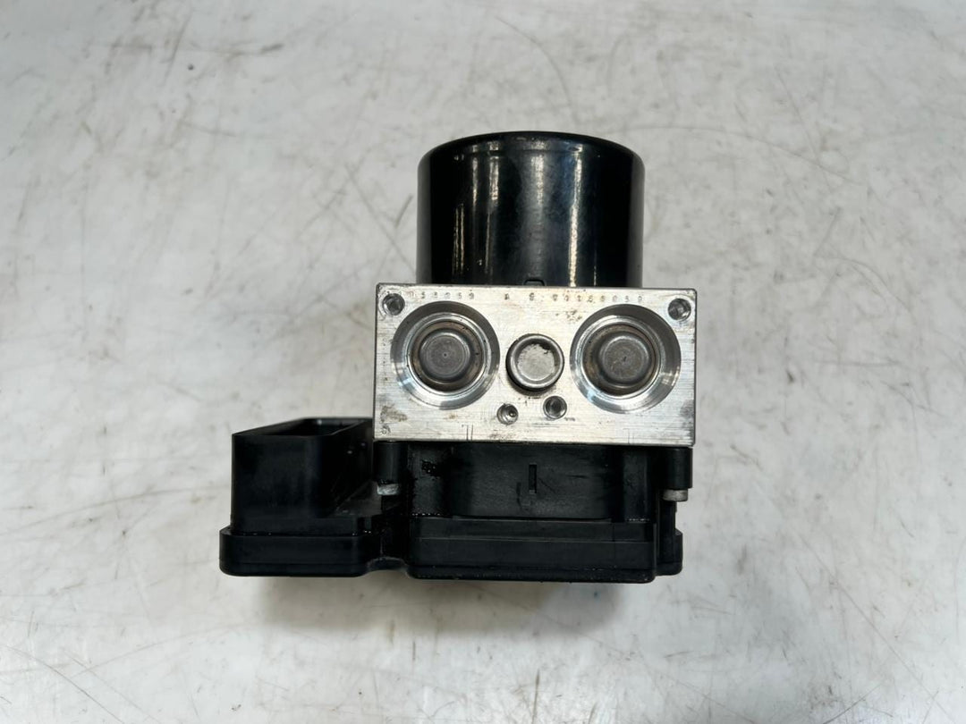 2012 BMW 328i F30 3' Abs Anti-Lock Brake Pump Control Module Unit 6857324 OEM