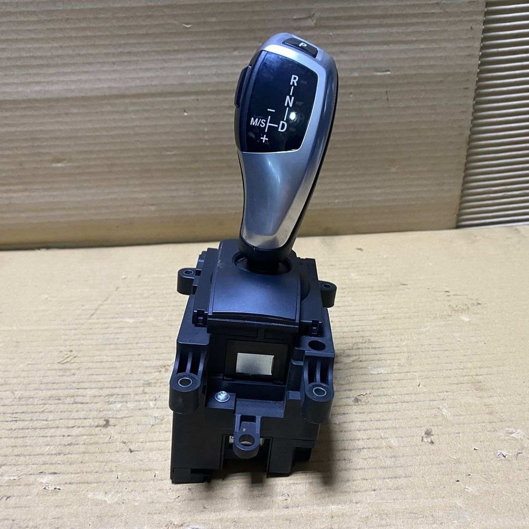 2008-2016 BMW 750i Gear Shifter Selector 9197727 7 Series F01 F02 F03 F04 LHD