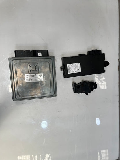 2010 BMW 528i E60 Engine Control Module ECU SET DME MSV80 +CAS3+1KEY 7602220 OEM