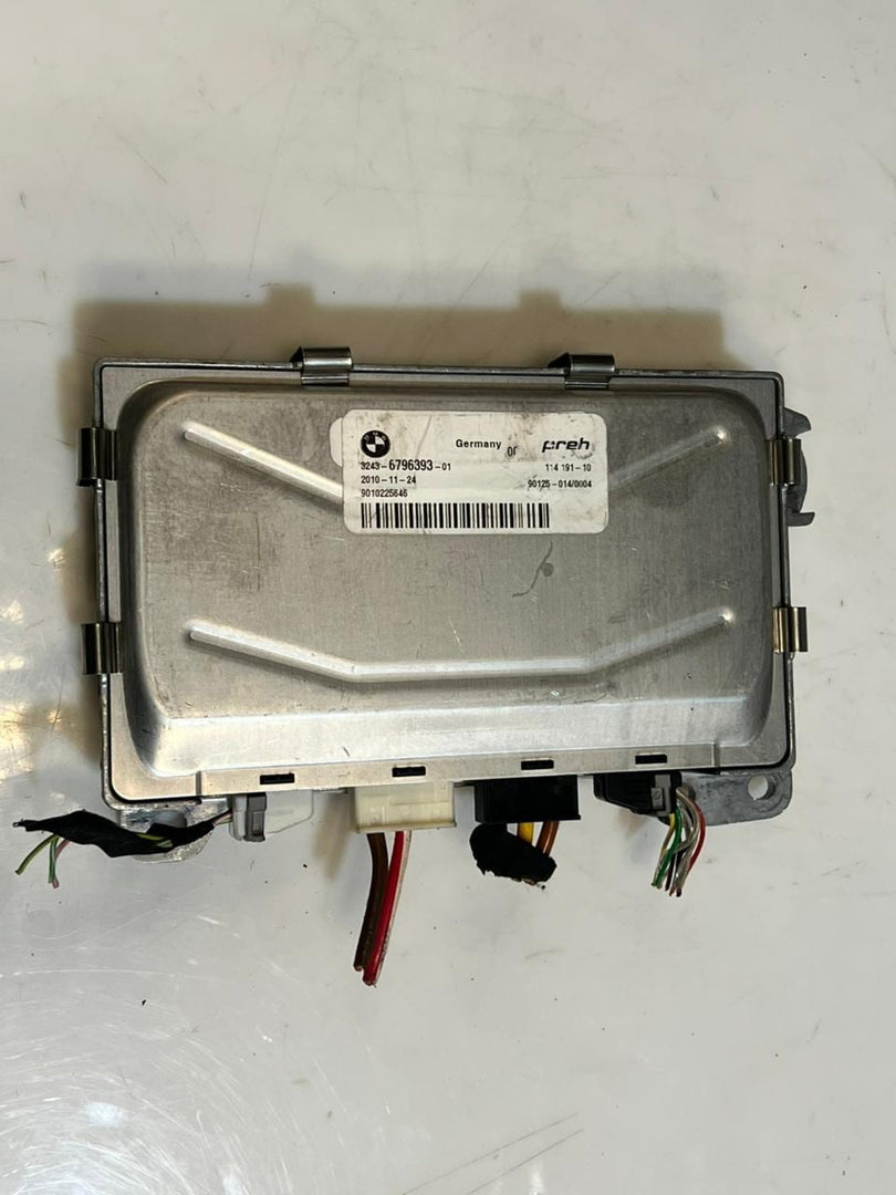 BMW 5 7 Series F07 F10 F11 F06 F01 F02 Steering Control Unit 6796393 OEM