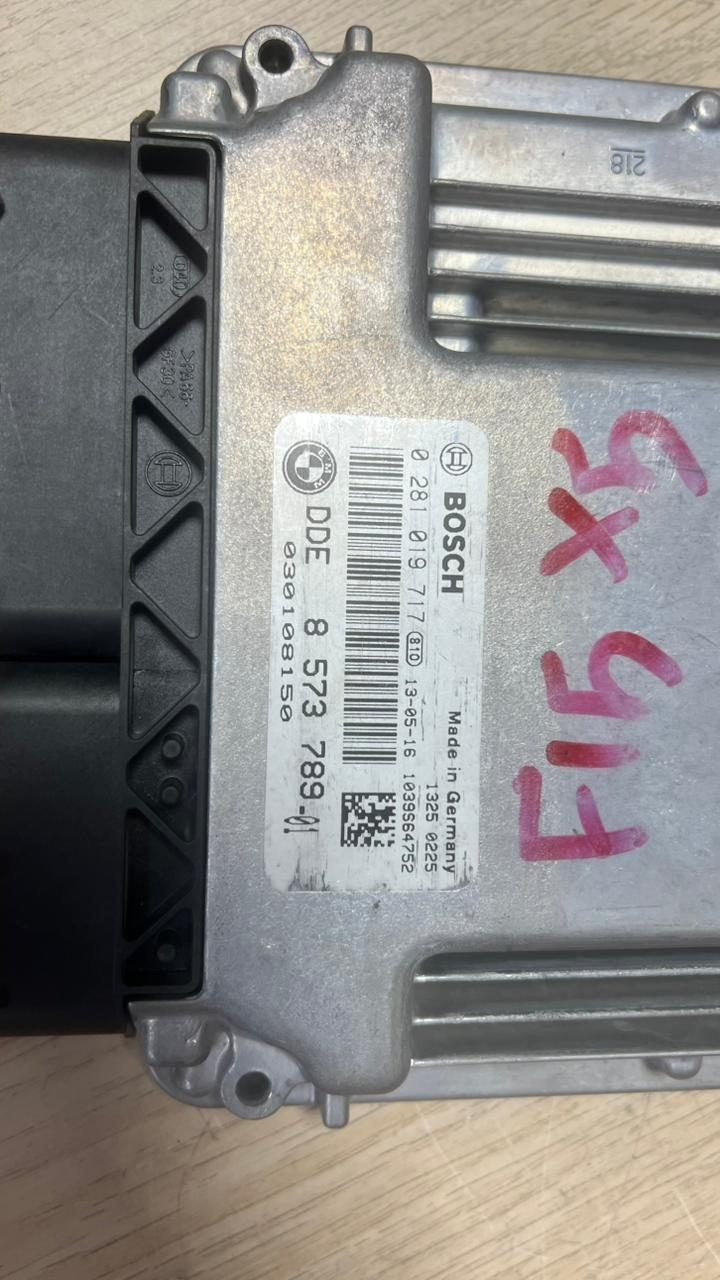 2013 OEM Engine Control Unit ECU for BMW F10 F07 F15 with N57 diesel 8573789
