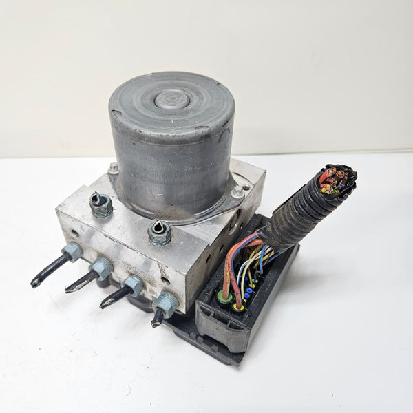 OEM BMW ABS X1 E84 Pump Controller Unit 6850226 OEM