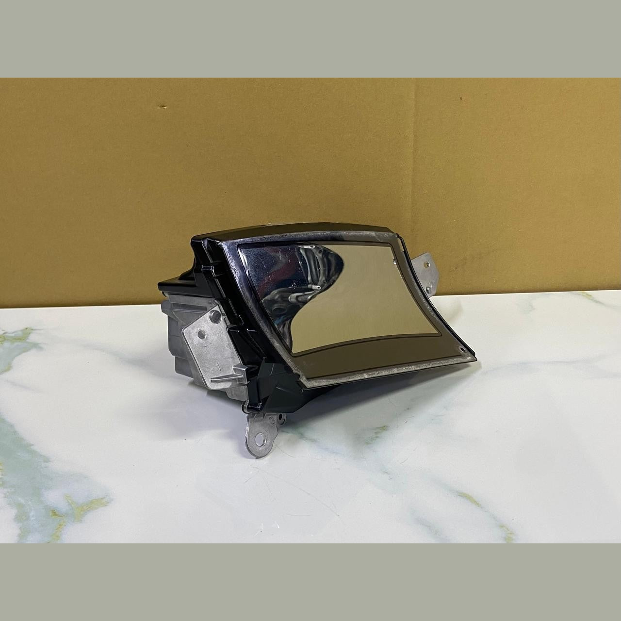OEM BMW X1 F48 Head-Up Display Project Dash Screen Control Unit Module 6819702