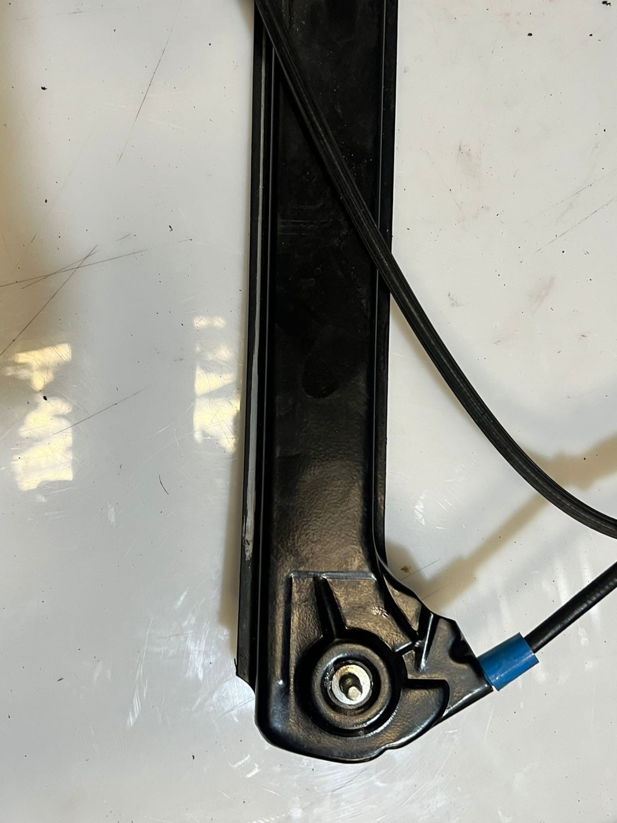 2000-2006 BMW X5 E53 Front Left Window Regulator With Motor 8254911 OEM