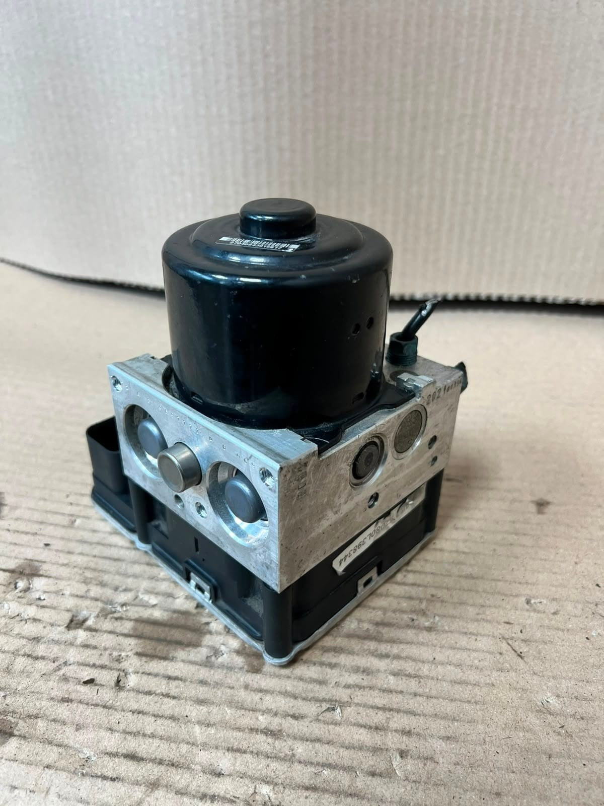 2011-2017 BMW X3 F25 X4 F26 ABS DSC Pump Control Module 6851086 OEM