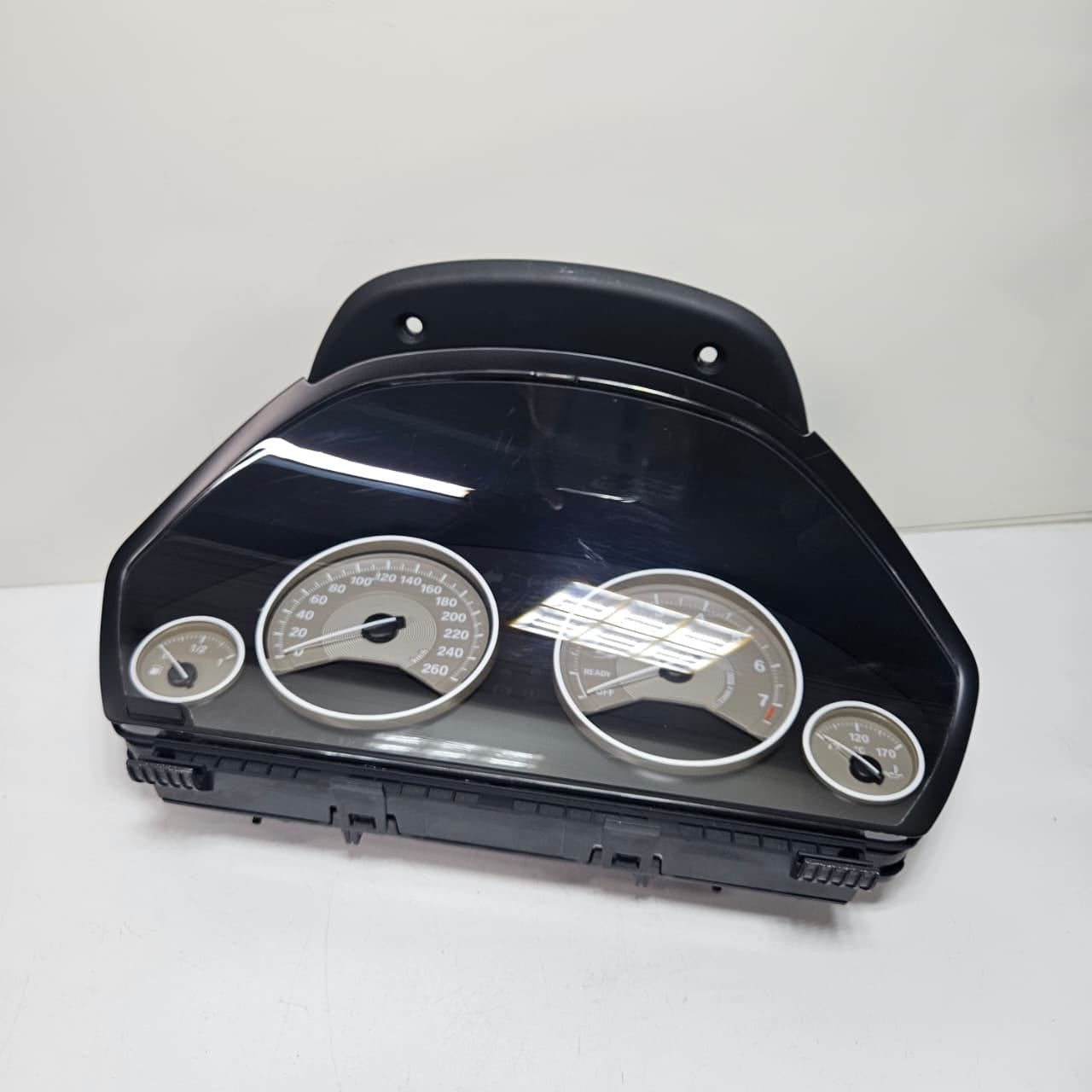 2014-2016 BMWF30 F32 F33 F36 328i Speedometer Instrument Cluster 9232895