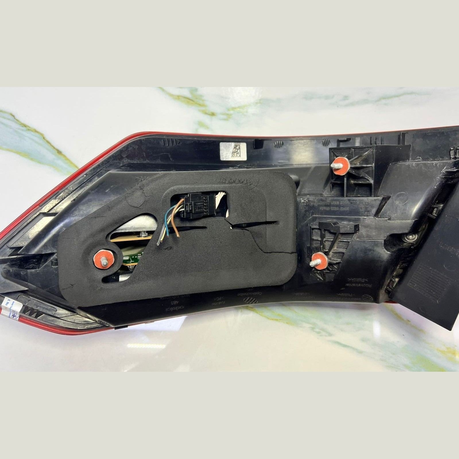 Mercedes-Benz Rear Lamp A 212 820 11 64