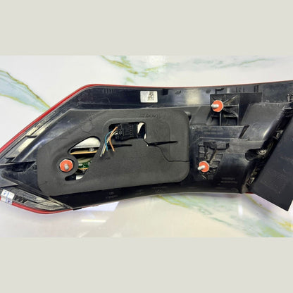 Mercedes-Benz Rear Lamp A 212 820 11 64