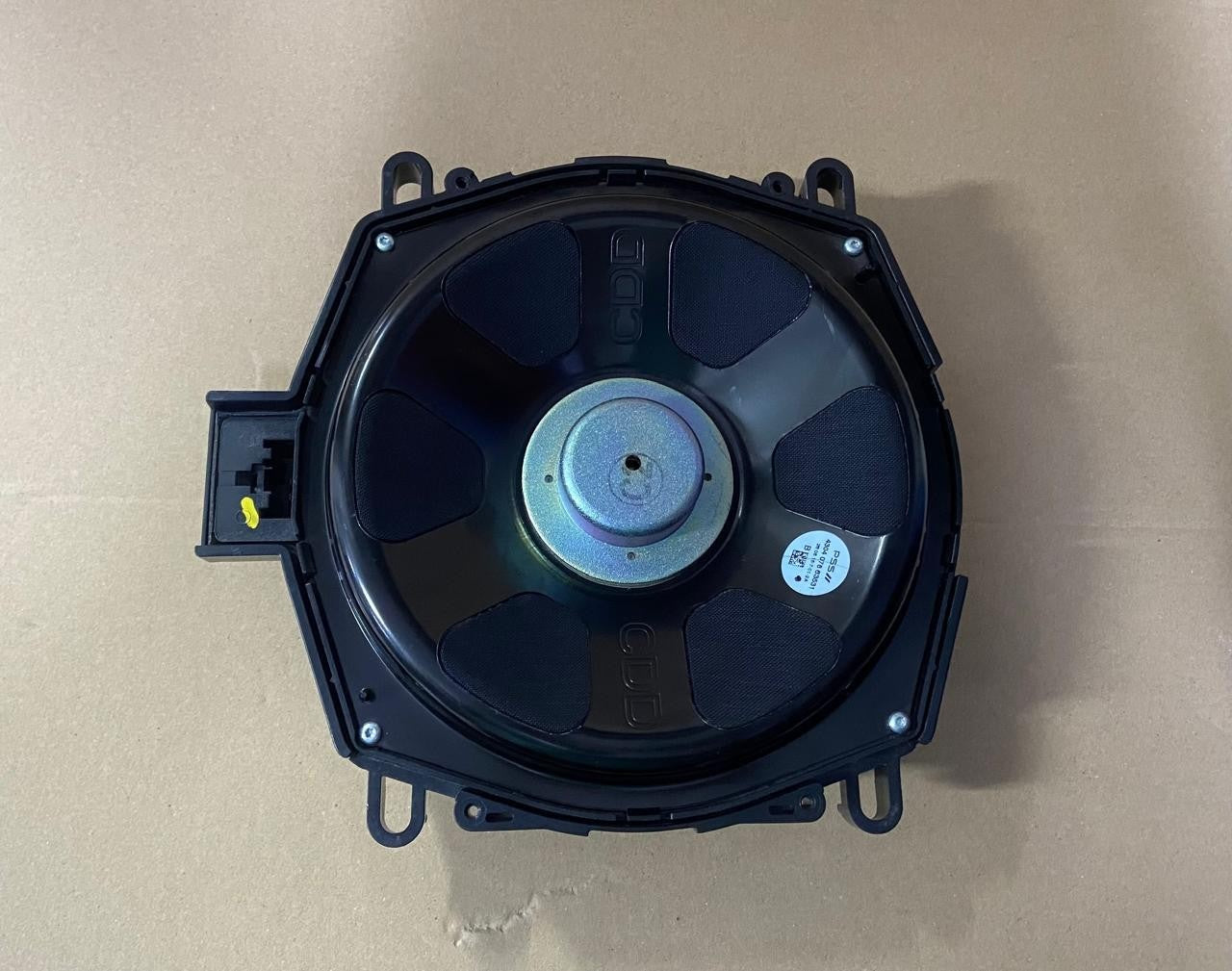 OEM BMW X3 F25 X5 F15 Floor Under Seat Speaker Sub Woofer Left 7863531