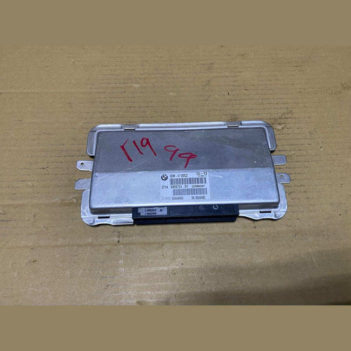 2009-2015 BMW 535i Suspension Control Module 6859724 F02 F04 F06 F10 F11 F12 F13
