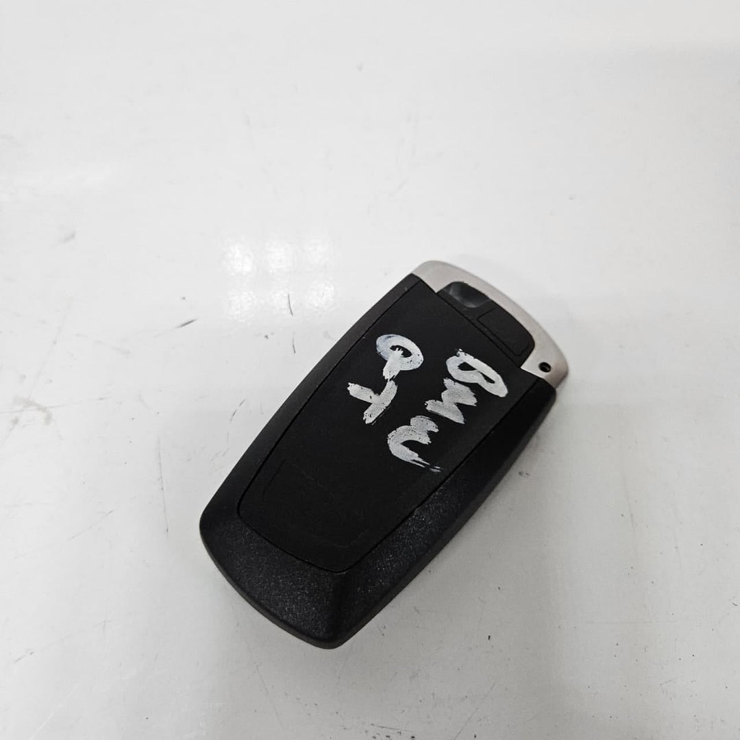 8614915-2013-2015 BMW 650i MEVD17.2.8 N63 Engine Control Module ECU DME Key Set