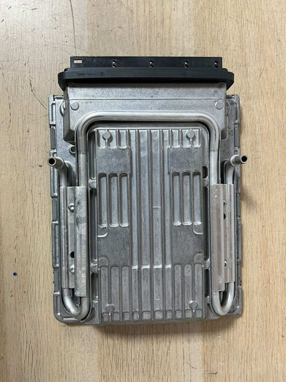 2009-2013 BMW 750i F02 4.4 V8 N63 Engine Control Unit 7645143 ECU SET