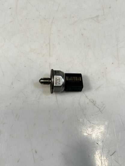 BMW 1 3 5 6 7 Series, X5, X6, Z4 Fuel Rail Pressure Sensor 7537319 OEM