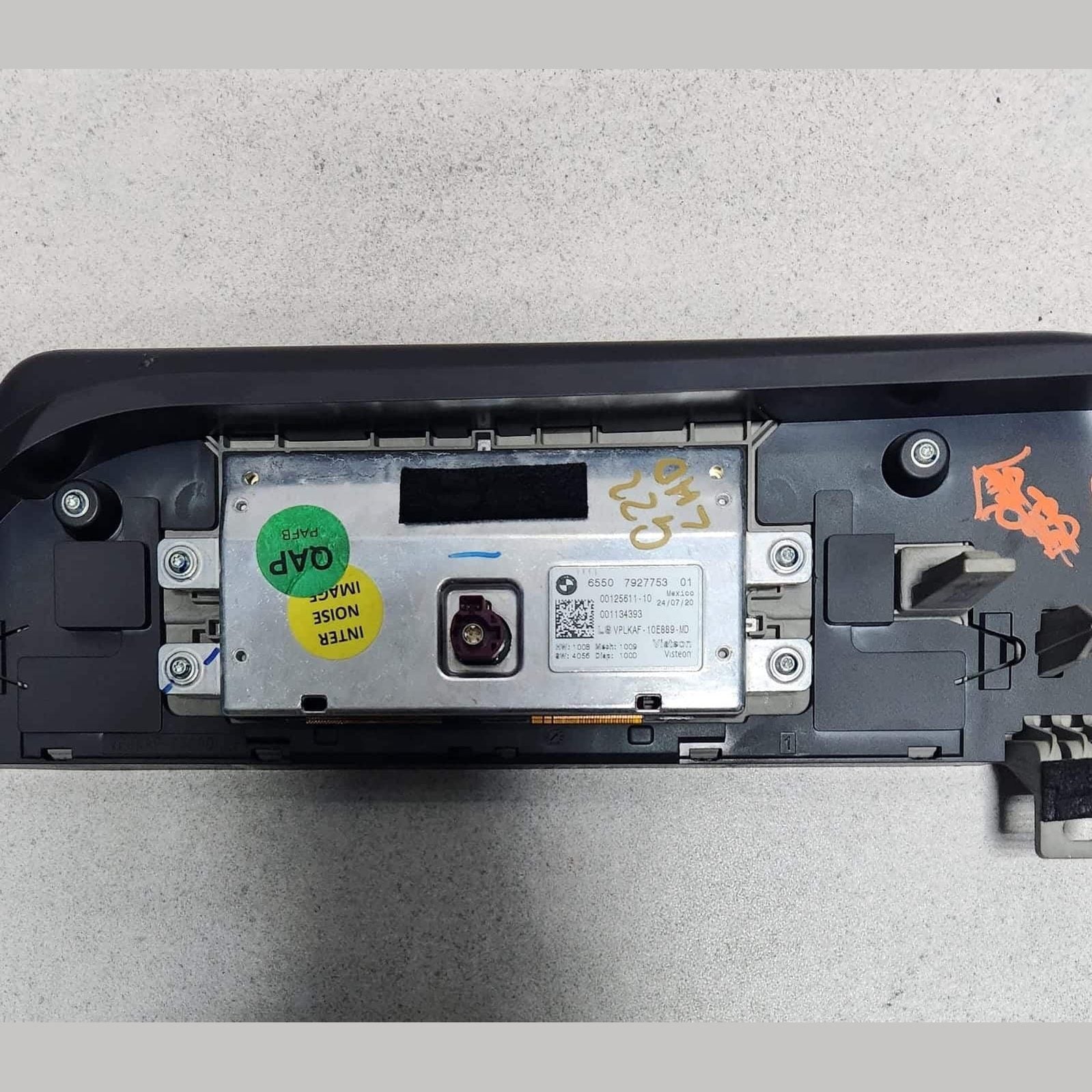 2019-2021 BMW 330i Central Information Display Screen Monitor 7927753 M340i M3 