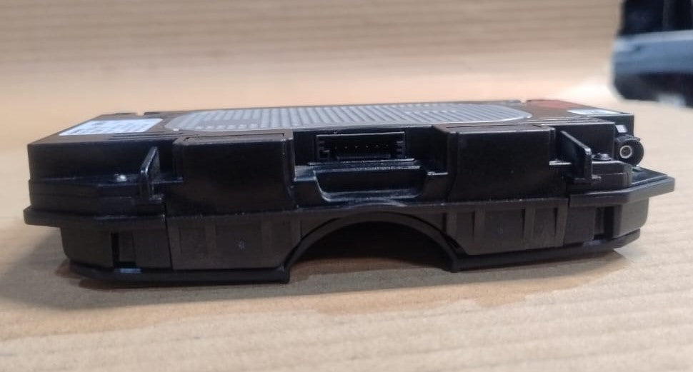 OEM BMW 7 SERIES G11 G12 MOBILE PHONE CHARGING MODULE CHARGER UNIT - 6819365