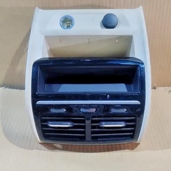 BMW OEM G30 G31 REAR CENTRE CONSOLE AIR VENT GRILLE TRIM PANEL - 9357865