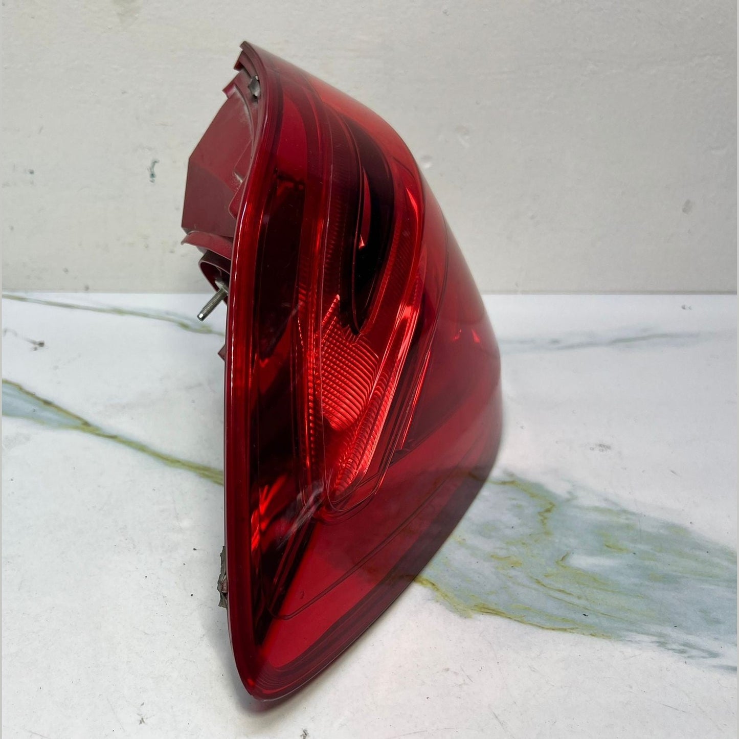 Mercedes W166 GL350 Rear Left Side LED Tail Light Brake Stop Lamp A166 9067301