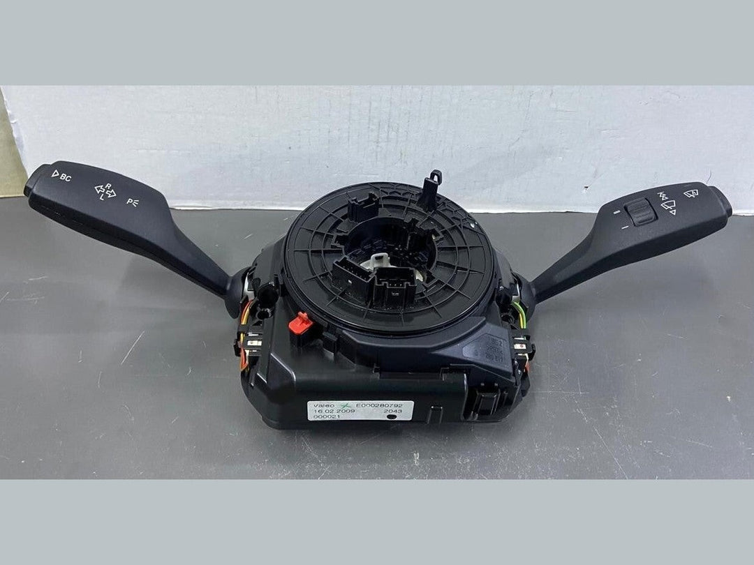 OEM BMW F10 F12 Switch Cluster Steering Column Wiper Stalk 9202572