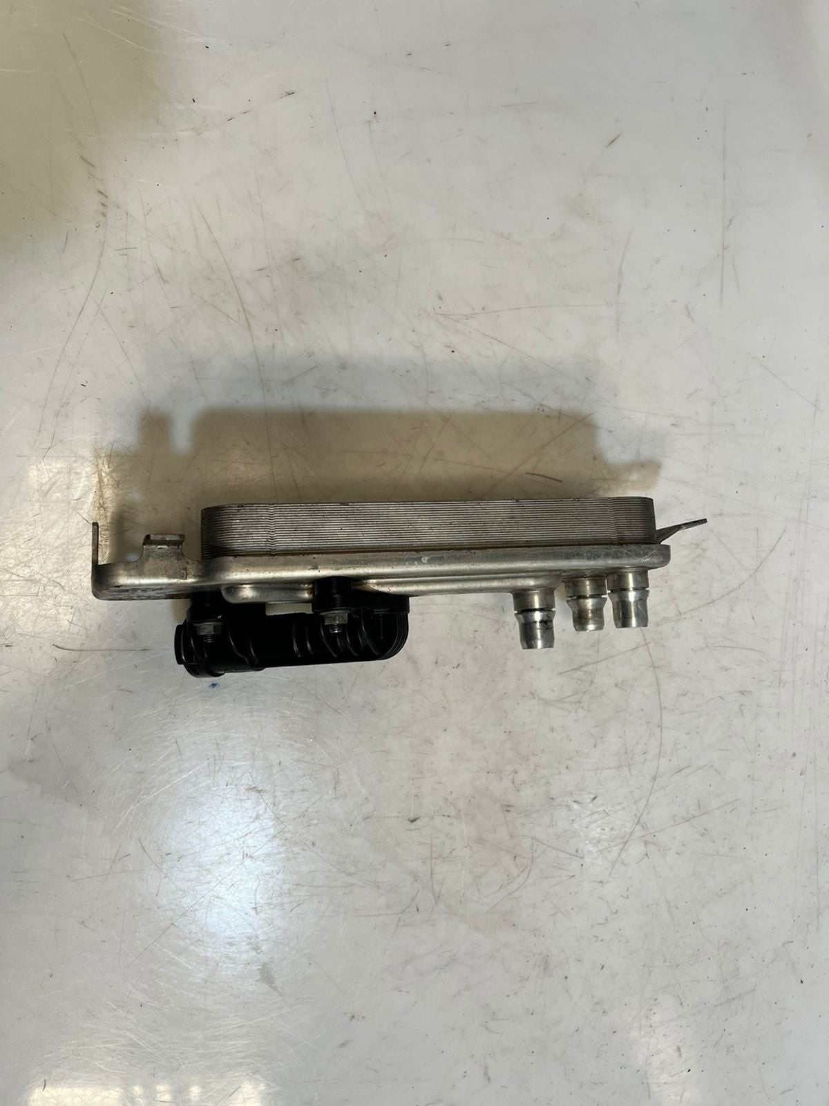BMW F10 F07 F12 F13 F06 F11 7 MODEL Automatic Transmission Oil Cooler 7614173