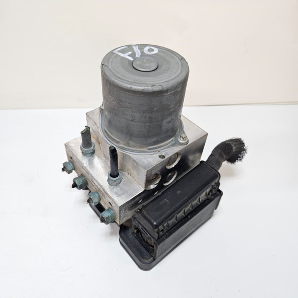 OEM BMW 5 6 7 Series, F10 F06 F01 ABS Pump Module 6865860