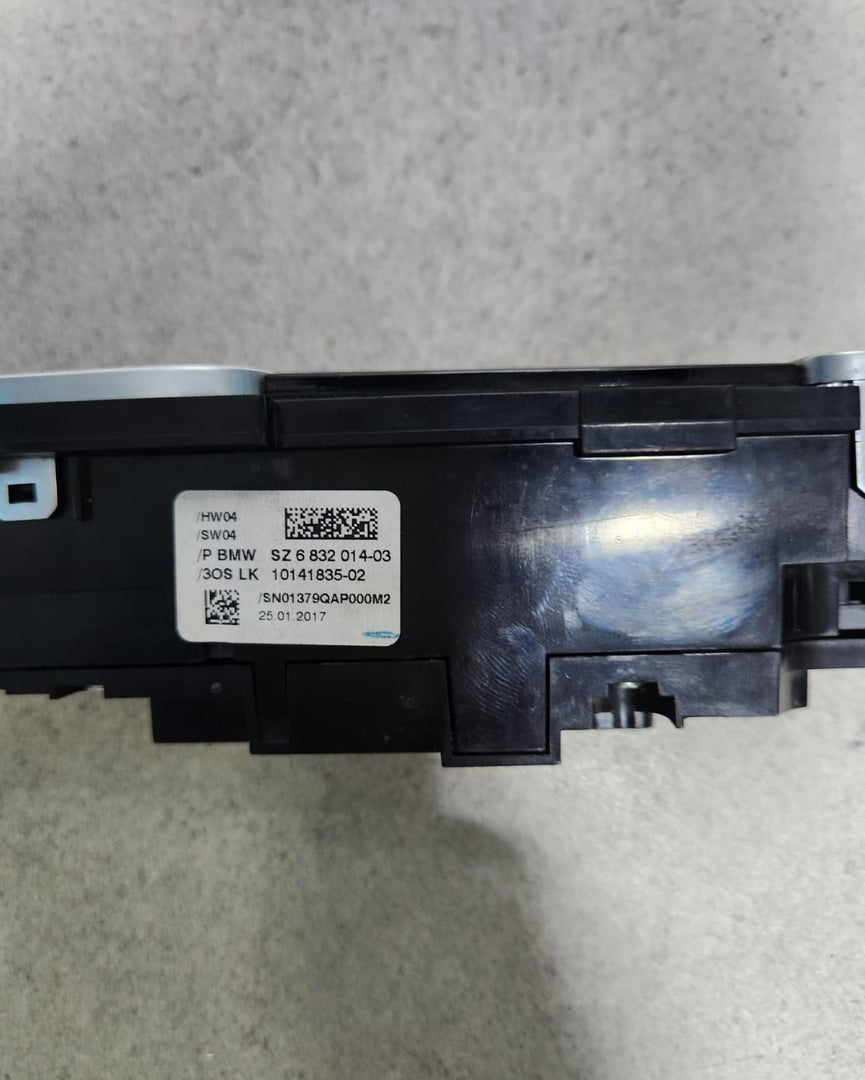 2017-2019 BMW X3 Center Console Operating Unit 6832014 G01 X3 G30 G31 G32 G38