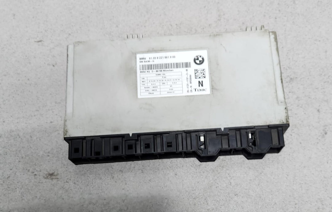 2007-2013 BMW 328i Front Seat Control Module 9221861  335i  X1  X5 X6  and Z4