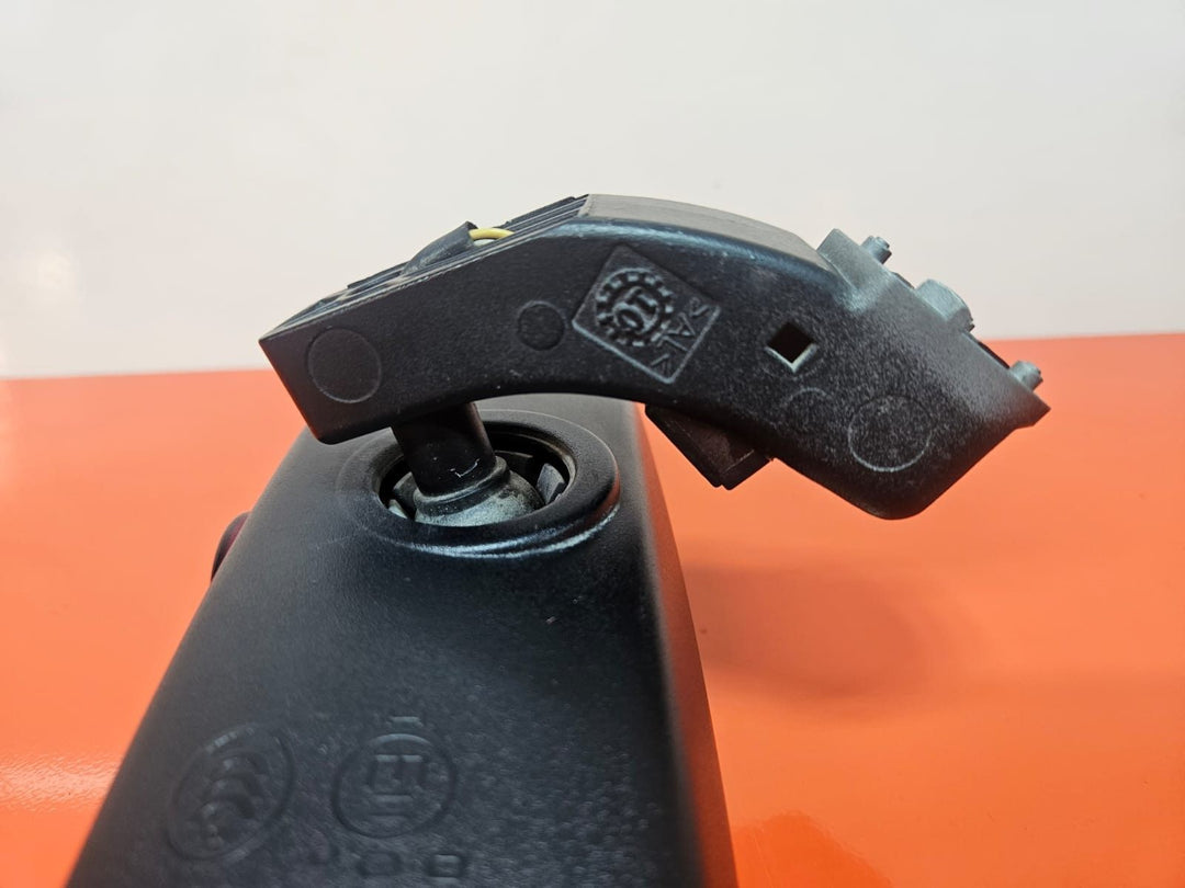 OEM 2000-13 BMW X5 E70 Automatic Dimming Home Link Rearview Mirror 9192335