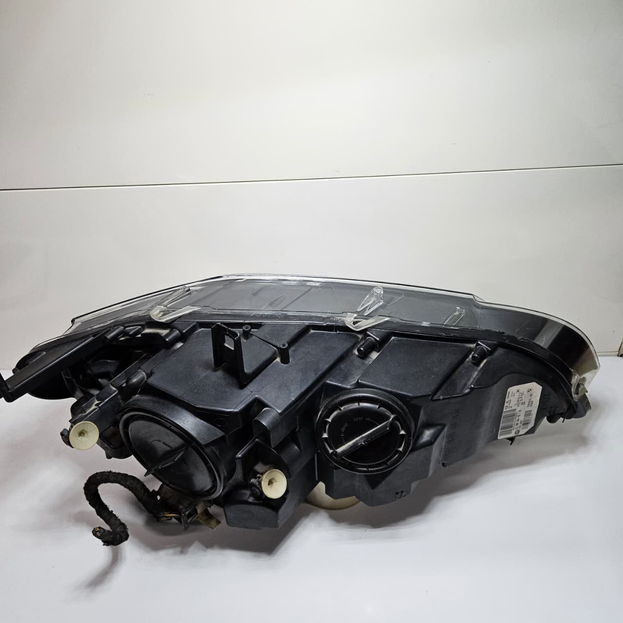 2008-2014 BMW X6 E71 Bi-Xenon Headlight Left Side 7287011