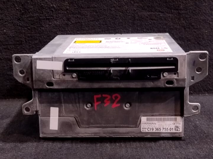 BMW F01 F02 F10  F20 F21 F30  X3  X5 F15 RADIO CD / DVD GPS HEAD UNIT 9365755