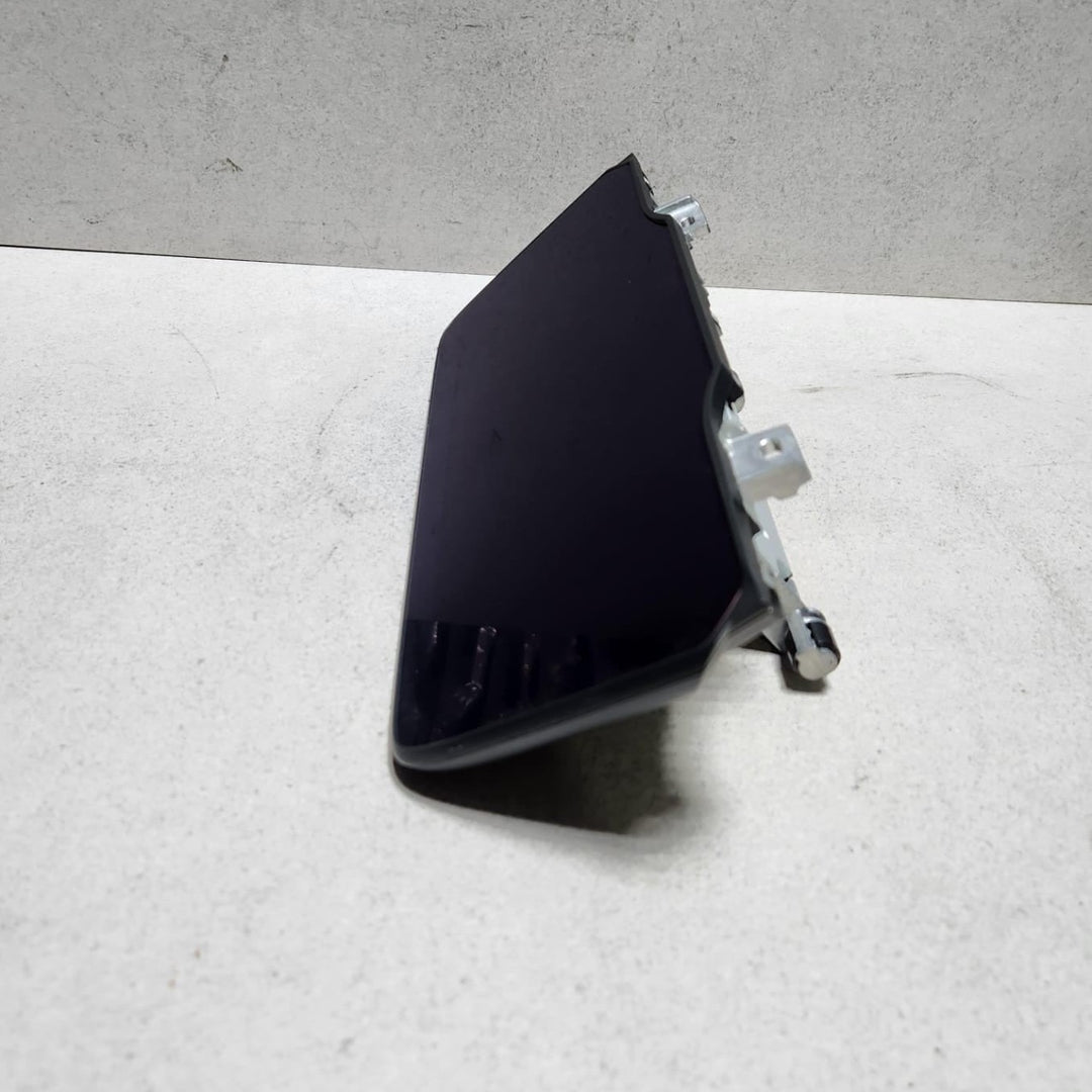 2018-2021 BMW X3 Central Information Display Screen 8720749 X3 G01 and X4 G02 