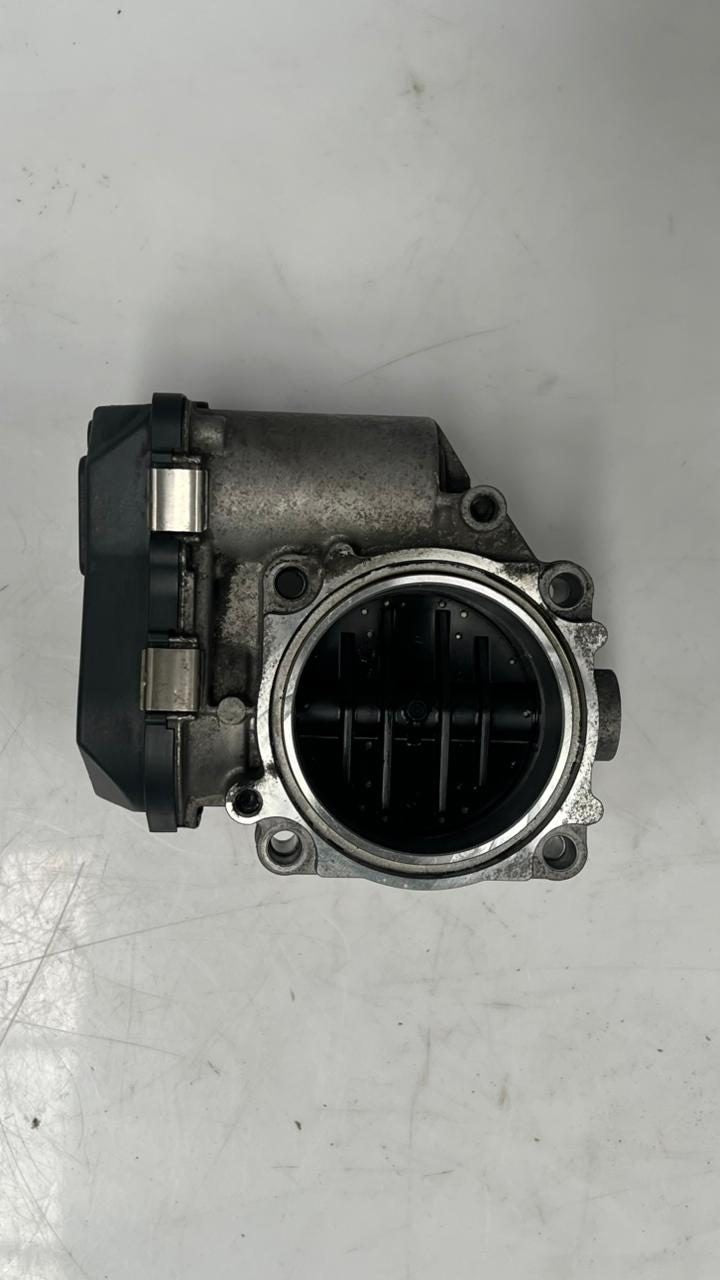2011-2016 BMW 550i Throttle Body 7555944 F10 550i, 650i, 750i 