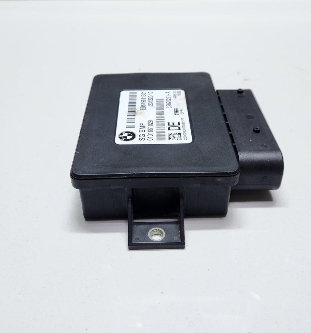 BMW Electric Parking Brake Control Module 6798113 5 Series F10 F11 OEM