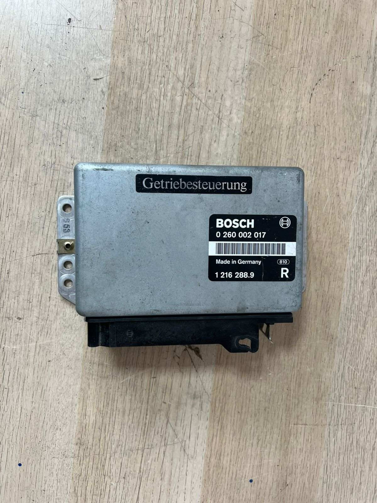 1216288.9 R BMW SERIES 7(E32) 5.0 750IL Automatic Gearbox Computer 0260002017