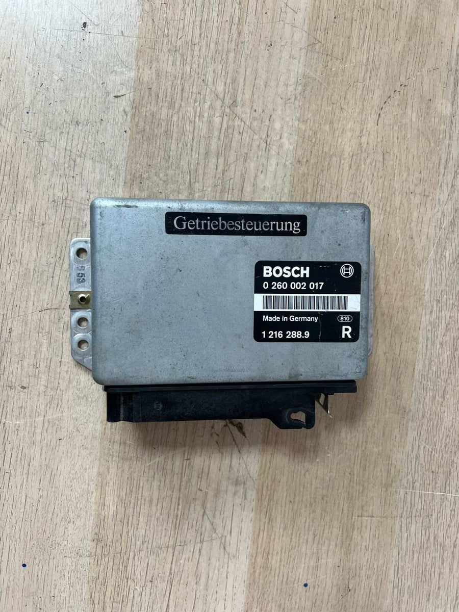 1216288.9 R BMW SERIES 7(E32) 5.0 750IL Automatic Gearbox Computer 0260002017