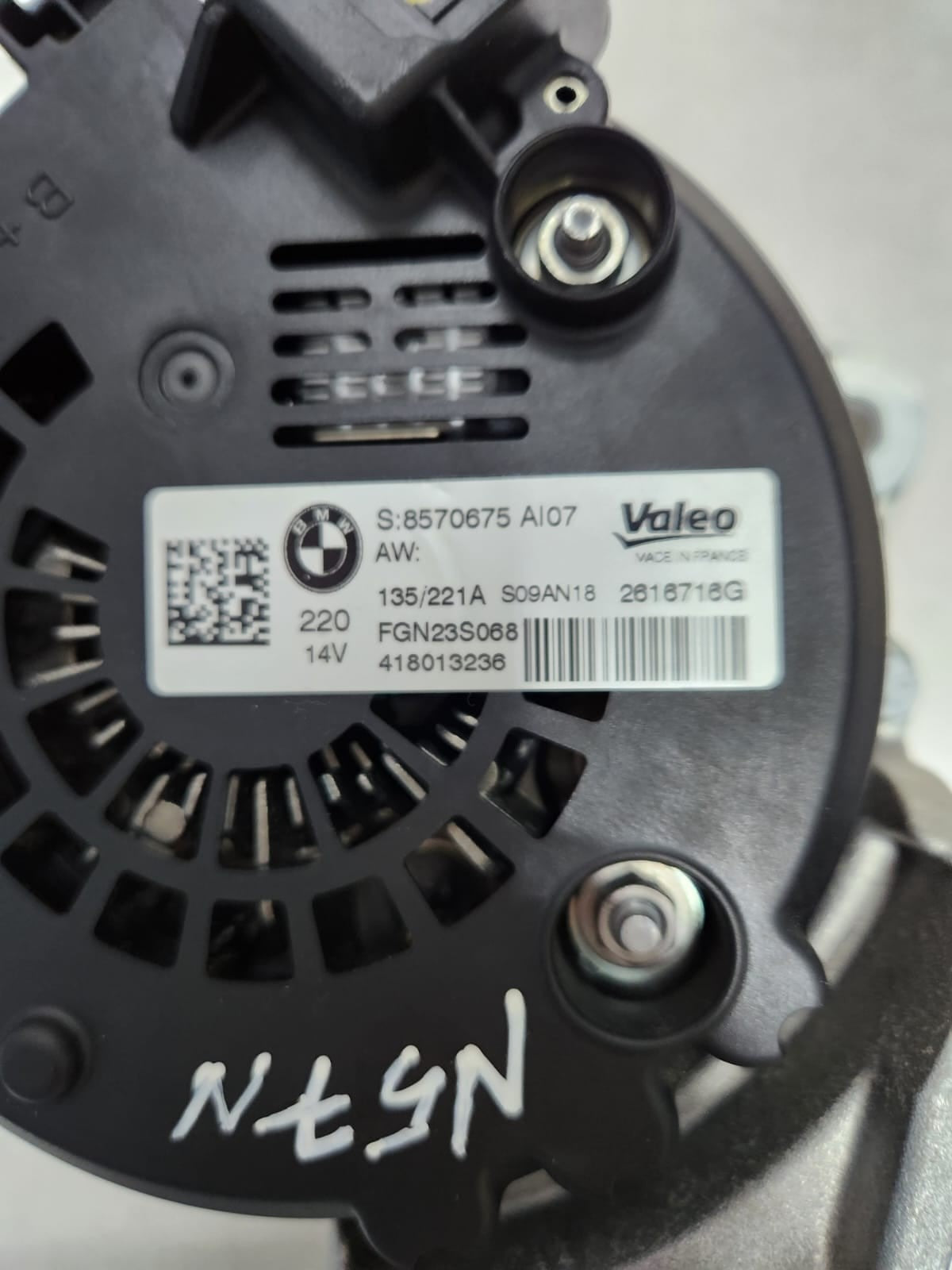 2015-2019 BMW X6 Alternator 8570675 X5 F15 and X6 F16 N57 DIESEL 