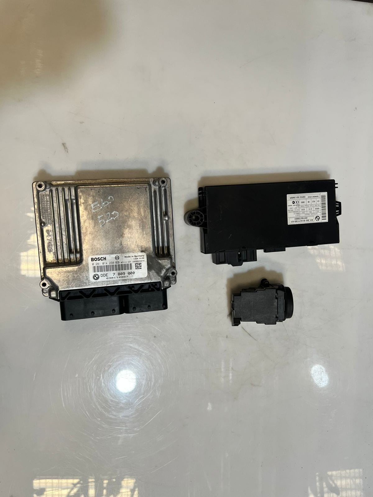 2007 BMW E60 520D N47 Engine Control Unit ECU SET DDE + CAS3 7809000 OEM