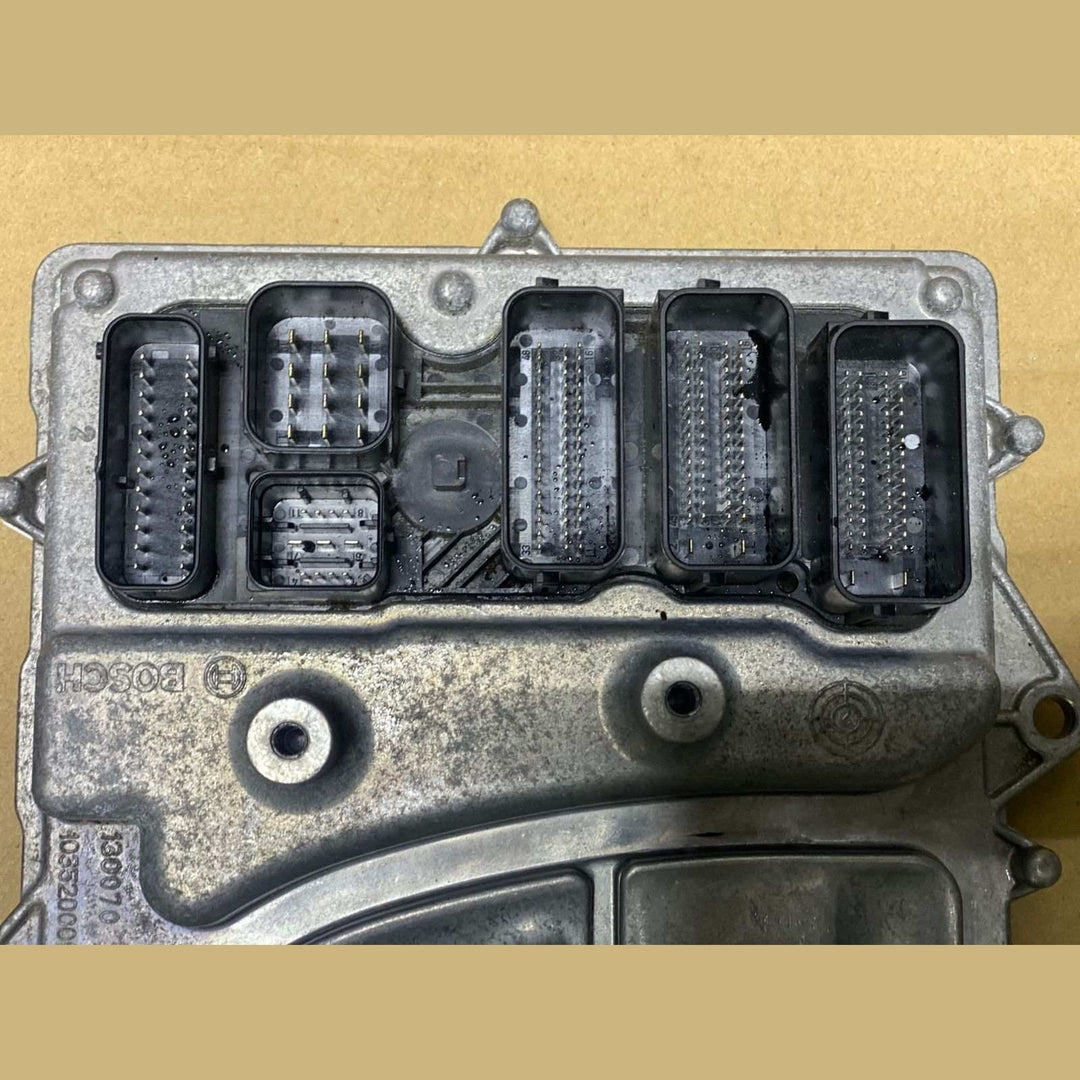 BOSCH 2013-2015 BMW 335i Engine Control Unit 7649279 BMW 335i F30 F31 N55 engine
