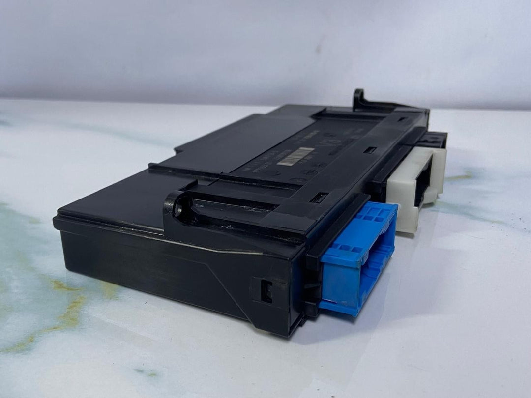 OEM BMW 5 6 series F06 F10 F12 ECU JUNCTION BOX FOR ELECTRONICS 9284283
