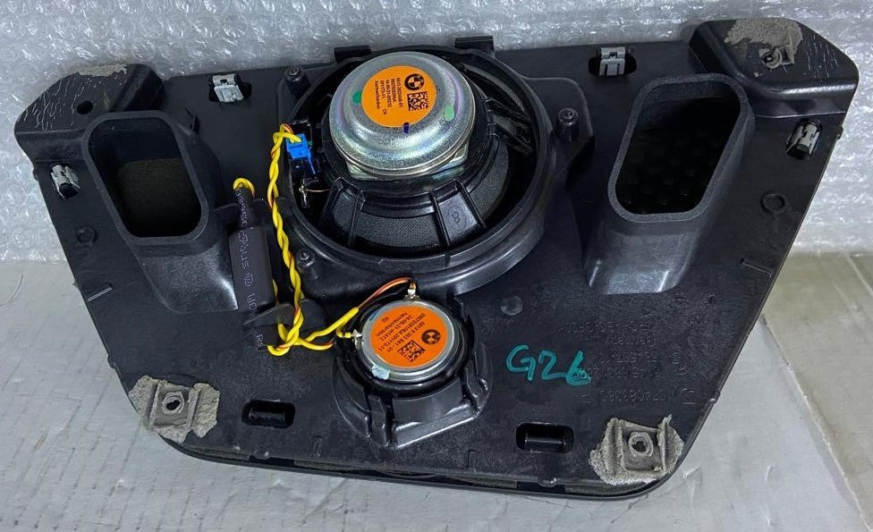 BMW G20 G21 G22 G23 G26 G80 M3 M4 Dashboard Speaker Tweeter Holder 6831282
