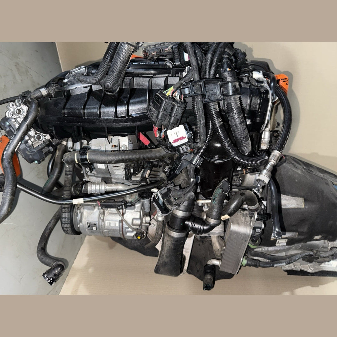 BMW ENGINE & GEARBOX B48B20A 4 Series F36 Gran Coupé BMW 420i 2016 28077 KM