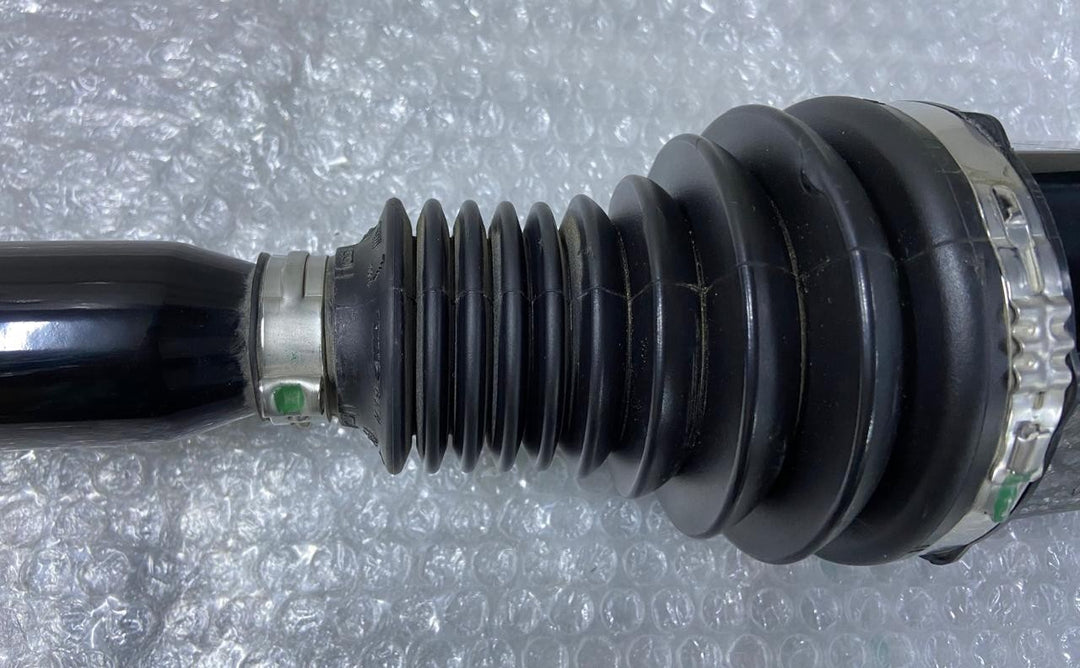 Output shaft right front 7' G70, i7 xDrive60, Sedan, XE2,  Left Side 5A61A37 USA