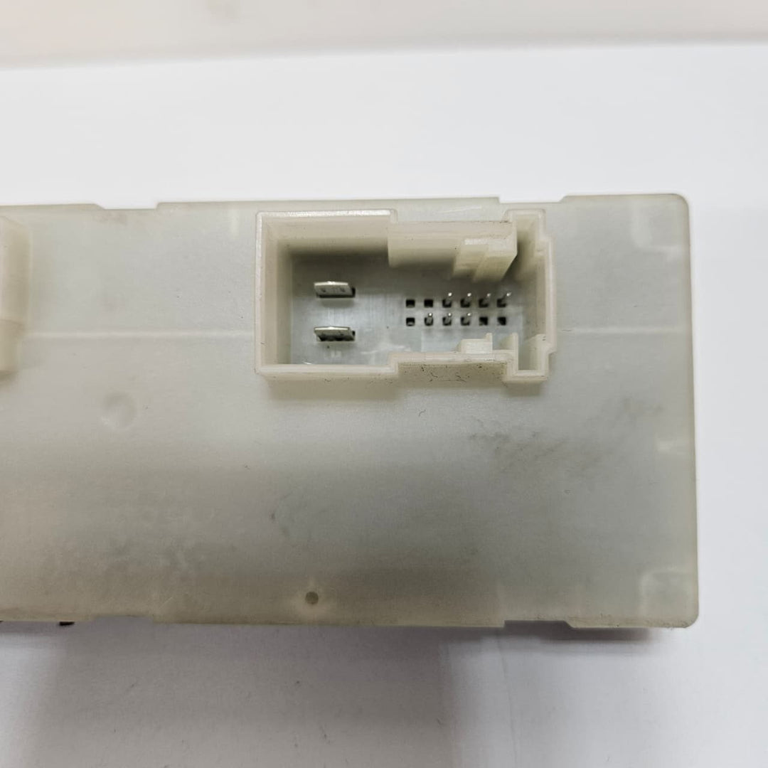 OEM BMW F36, X5 F15, X6 F16 Tailgate Control Unit 7492035