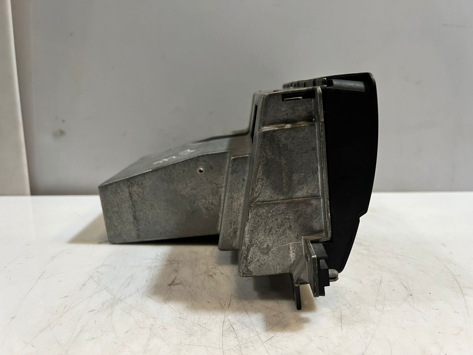 2001-2003 BMW E46 3-Series 325i 323I 330i Radio Navigation Head Unit 8383331 OEM