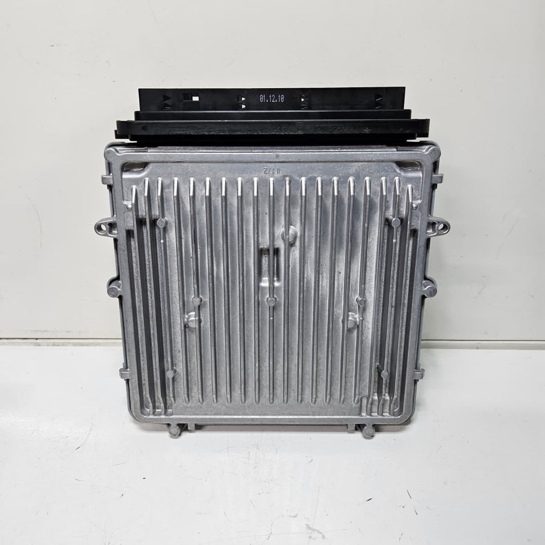 8510838-2010 BMW X5 3.0D E70 Engine Control Unit ECU DDE Key Set