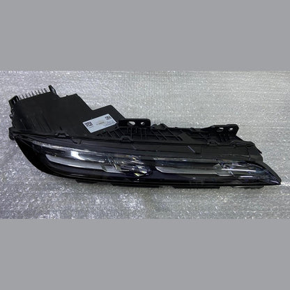 OEM BMW 7 Series G70 Headlight Upper LED Front 9879936 Right Side Used 15-20 km