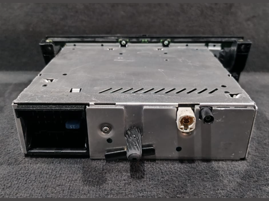 BMW 1 3 Series E81 E82 E90 LCI  STEREO RECIVER CD PLAYER HEAD UNIT - 9343207