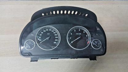 OEM BMWF10 F11 F18 F25 X3 MANUAL INSTRUMENT CLUSTER SPEEDOMETER 9249339